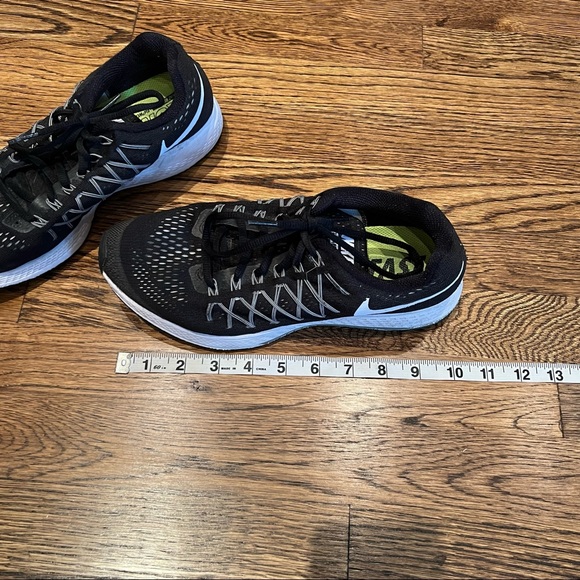 Nike Air Zoom Pegasus 32 - Picture 2 of 5